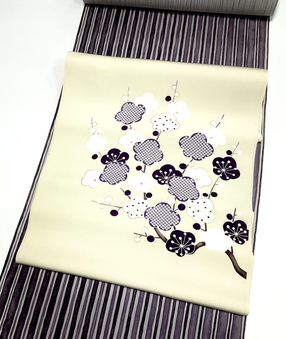 疋田の梅　塩瀬染九寸帯